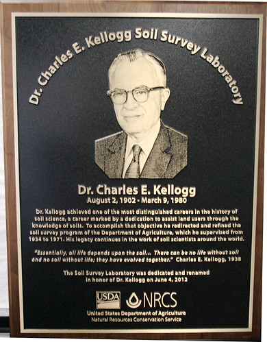 Dedication Plaque for the newly dedicated Dr. Charles E. Kellogg Soil Survey Laboratory in Lincoln, Neb. USDA photo.