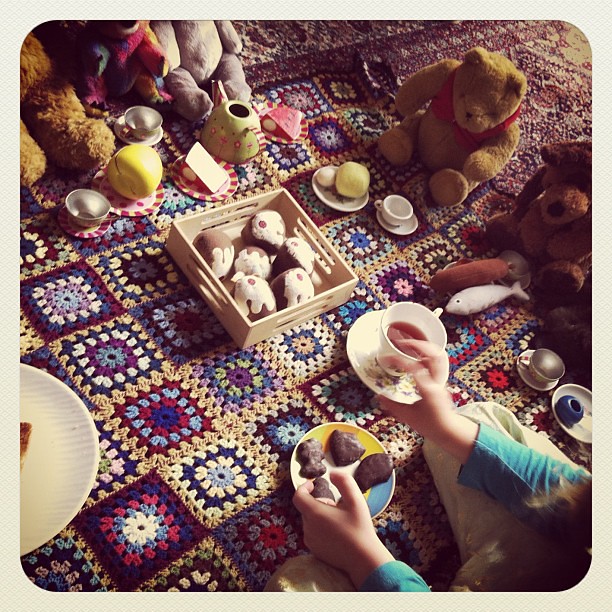 Teddies are sorted #picnic #owlets #play