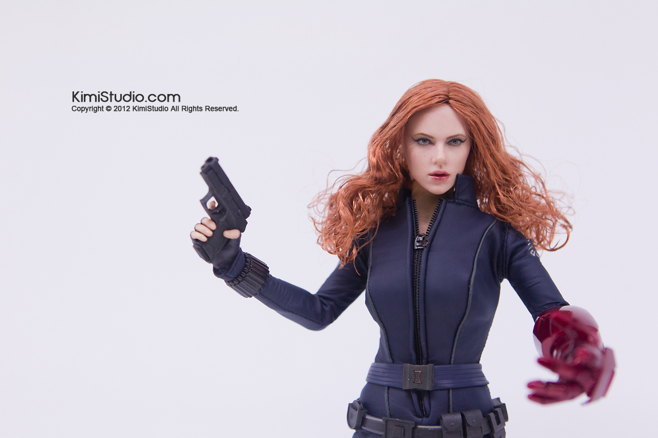 2011.11.12 HOT TOYS-071