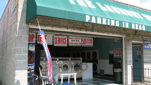An open air neighborhood laundromat on Des Plaines Avenue.  Forest Park Illinois. July 2012. by Eddie from Chicago