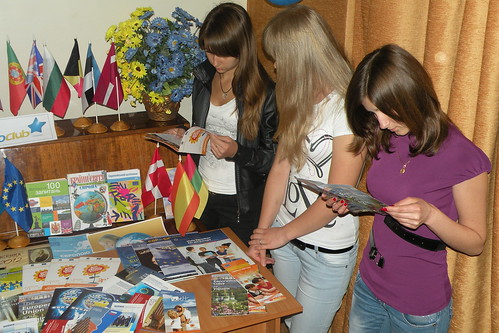 Дні Європи. Тематичні книжкові виставки (14.05.2012)