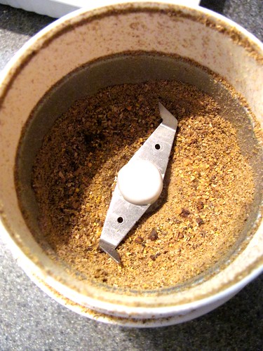 Does making homemade curry powder make a foodie difference?