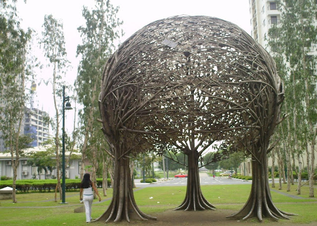 The three trees - The Fort, Global City, Taguig City