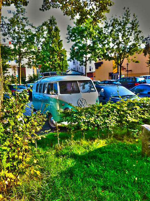 VW Bus T1 Volkswagen Type 2 HDR wwwnychennecom