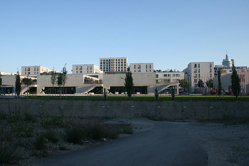Neubau Grundschule & Skyline an der Marlene-Dietrich-Straße