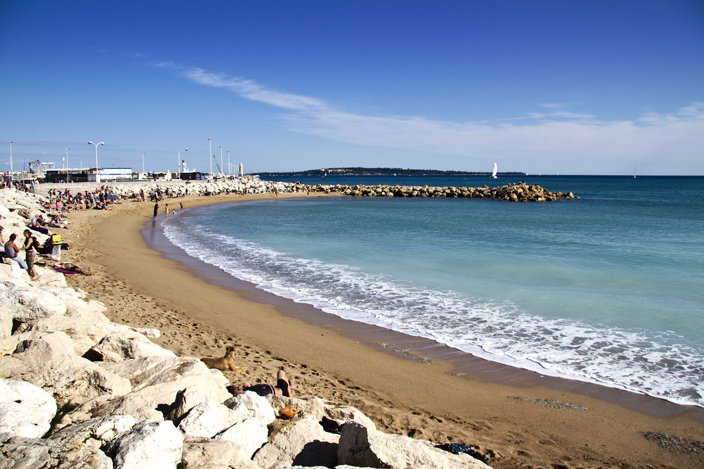 Cannes Beach #1 by storvandre