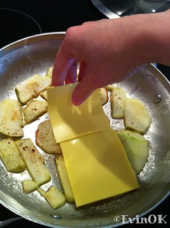 A layer of Gouda atop the apple slices