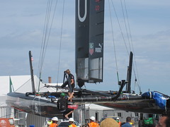America's Cup World Series - Installing the Rudders