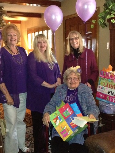 Grandma Tea's 88 birthday party by Kittebear