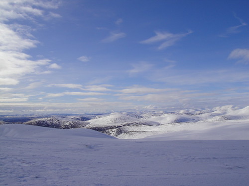 Looking west from Mayar over the snowy Cairngorms