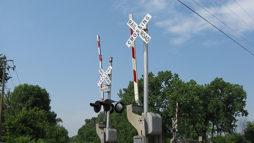 The West Lake Avenue railroad crossing.  Glenview Illinois. Thursday, June 28th, 2012. by Eddie from Chicago