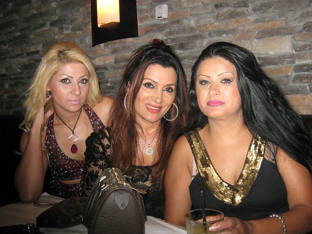 Hot Persian Women In Party Pics 14