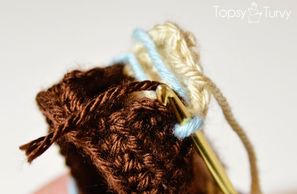 crochet-baby-sandals-slip-stitch-trim