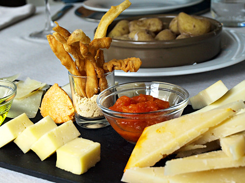Cheese Plate at Hotel Escuela Santa Brigida, Gran Canaria