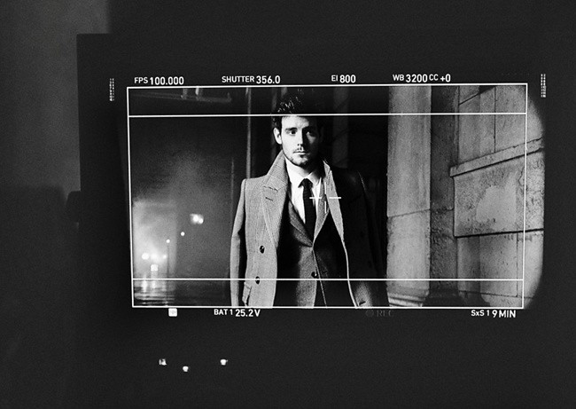 9c Behind the scenes at the Burberry AutumnWinter 2012 ad campaign