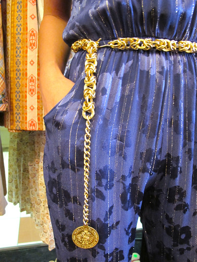 This 1960s gold link ah-go-go belt dresses any outfit up!