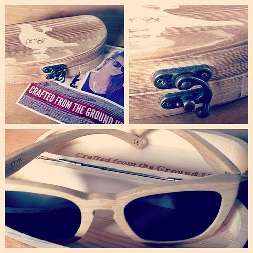 Köpte glasögon i bamboo från amerikanska Proof. Förälskad! http://bit.ly/McT3nP