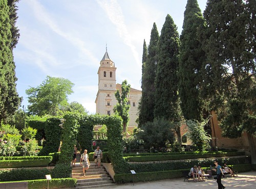 パルタル庭園とサンタマリア教会　2012年6月4日 by Poran111