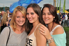 electronic family 2012 @ amsterdamse bos - schiphol - nederland : girls trio & groups - © cyberfactory