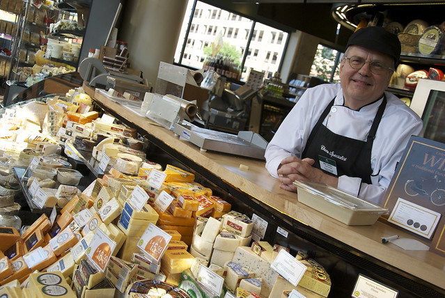 Cheese Specialist at LUNDS