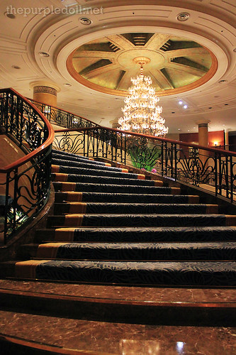 Makati Shangri-la Staircase