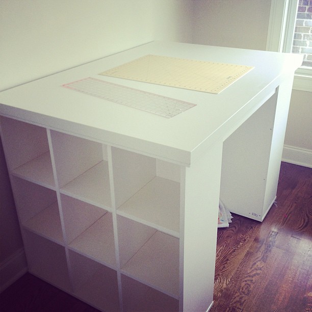 OMG! I am in love!!!!!!! New cutting table and fabric storage!