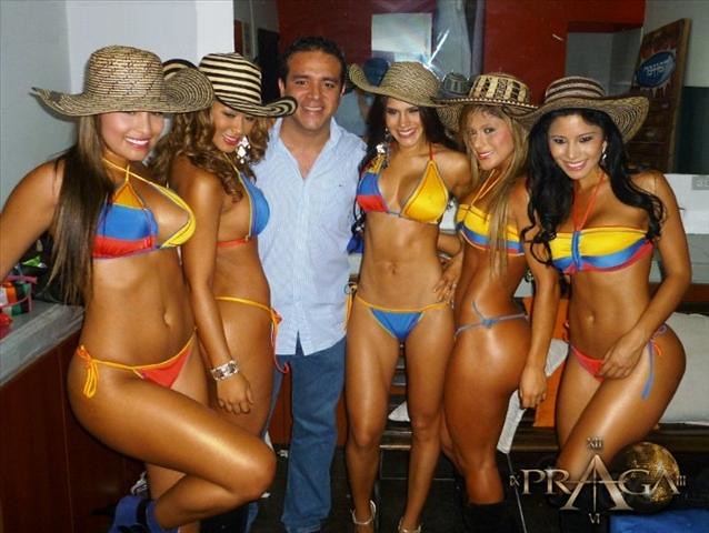 Colombian girls with dude