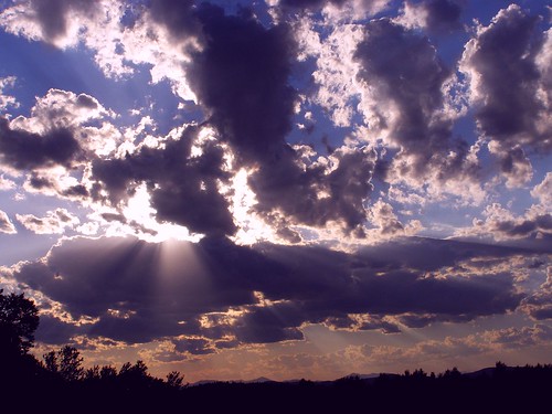 2012_0630CrepuscularRays0002 by maineman152 (Lou)