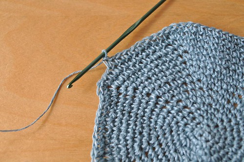 crocheting with linen