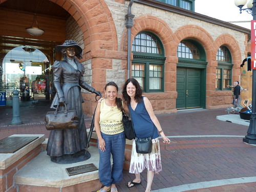  Cheyenne Depot, statue honoring the first state to allow women the right to vote