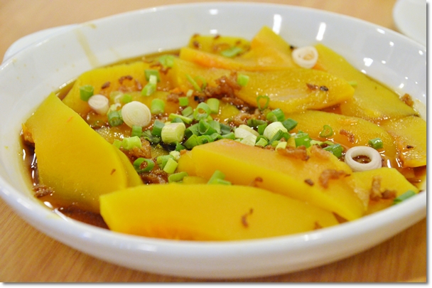 Steamed Pumpkin with Dried Shrimps