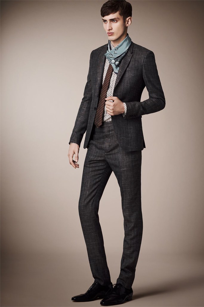 Charlie France0269_Burberry Prorsum’s Pre-​​Spring 2013 Collection(Homme Model)