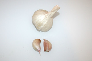 12 - Zutat Knoblauch / Ingredient garlic