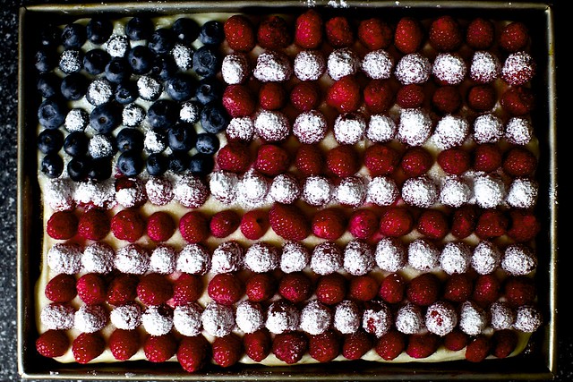 berry flag cake