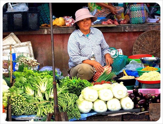 battambang market vegetable vendor