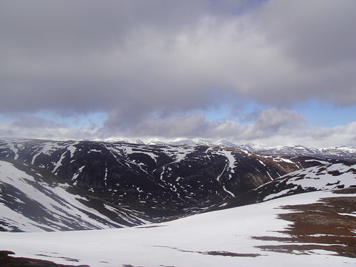 Looking North from the bealach approaching the An Socach ridge, Cairngorms
