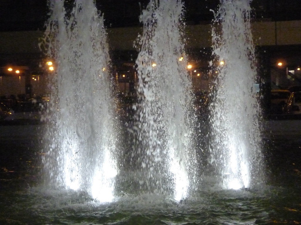 12-05-2012-water-and-light2