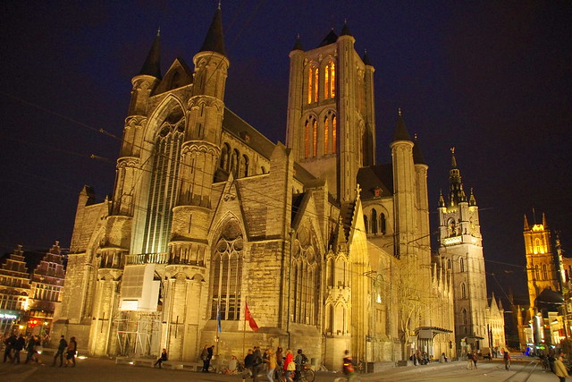 Ghent: Tic-tac-toe of Towers (21:52 hs)