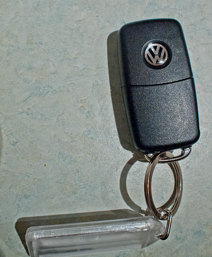 1000/804: 03 May 2012: Car keys by nmonckton