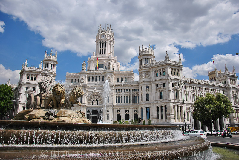 The Cibeles Fountain with Communication Palace