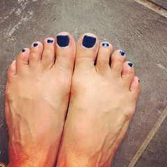 Blue toes too!