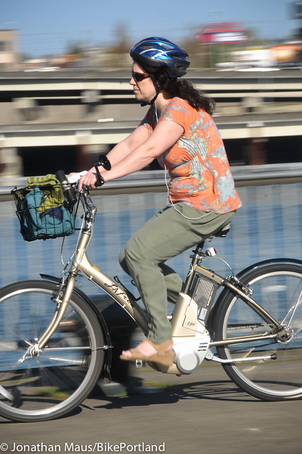 People on Bikes - Waterfront Park-38