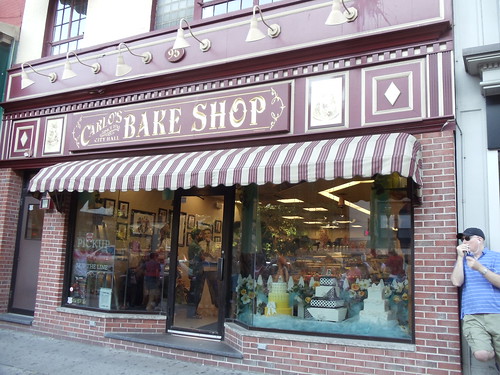 CARLO'S BAKE SHOP: Hoboken, New Jersey by JuneNY