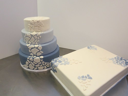 mozaiek wedding cake by CAKE Amsterdam - Cakes by ZOBOT