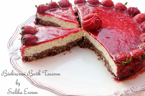 strawberry cheesecake by saliha.erozan_binbirçeşni
