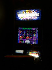 Video Slot Machine: Village People Party