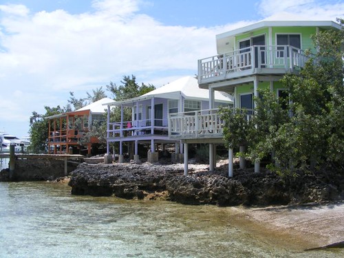 Staniel Cay villas