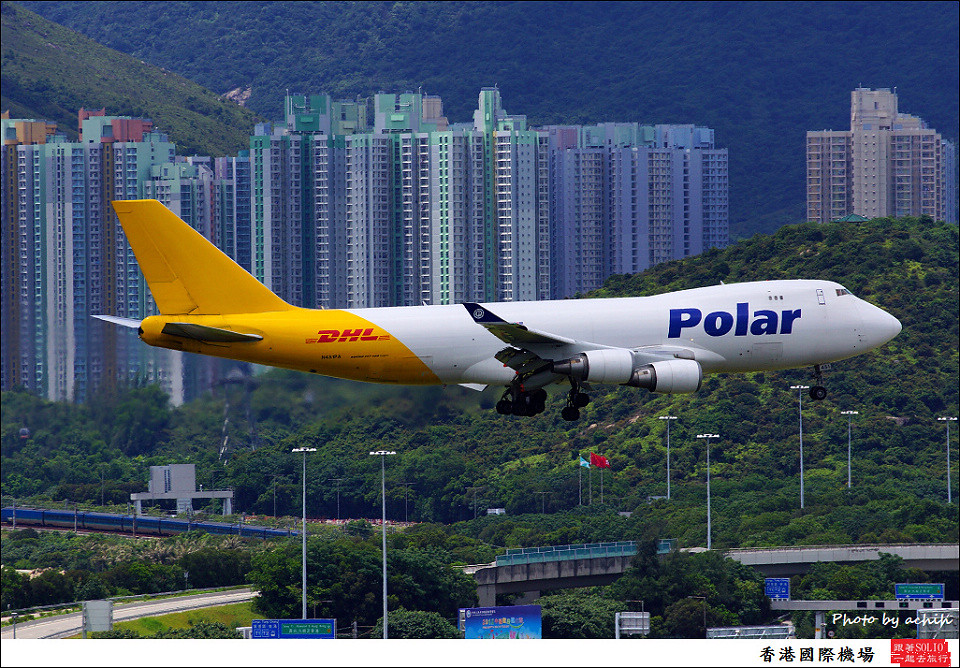 Polar Air Cargo / N451PA / Hong Kong International Airport