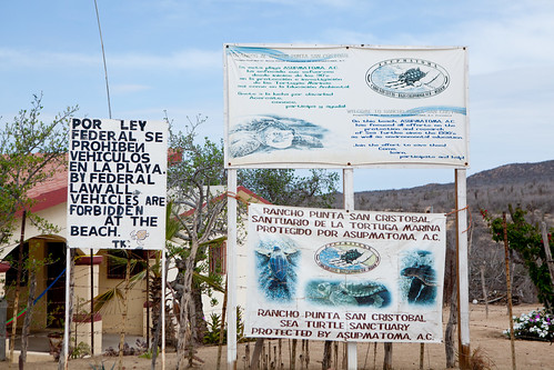 Rancho Punta San Cristobal - warning signs