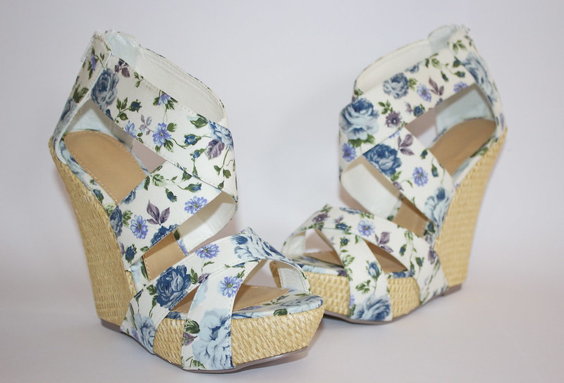 So You Shoes wedges